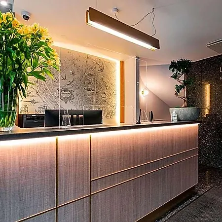 Fonnental Design 4* Talin