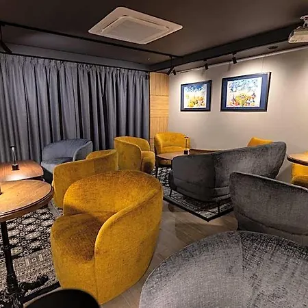 Fonnental Design Otel 4*