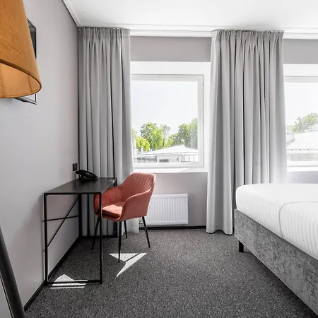 Rija Fonnental Design 4*