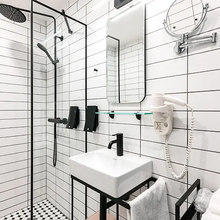 Rija Fonnental Design Hotel 4*