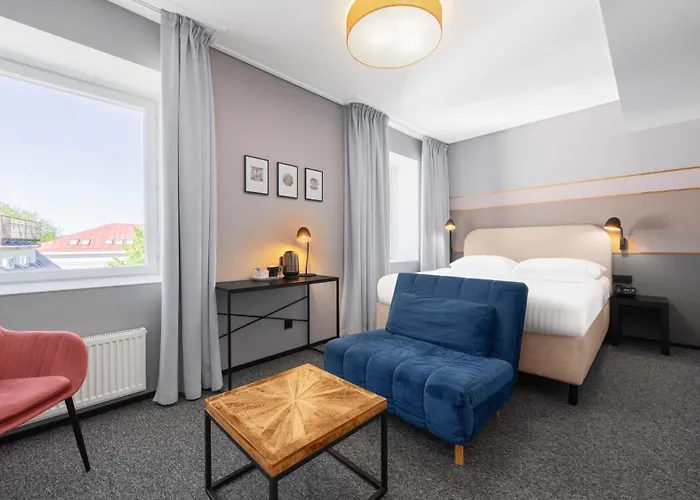 Rija Fonnental Design 4*