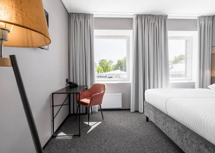 Hotel Rija Fonnental Design 4*