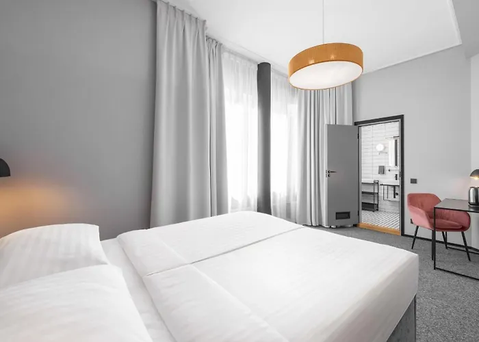 ホテル Fonnental Design